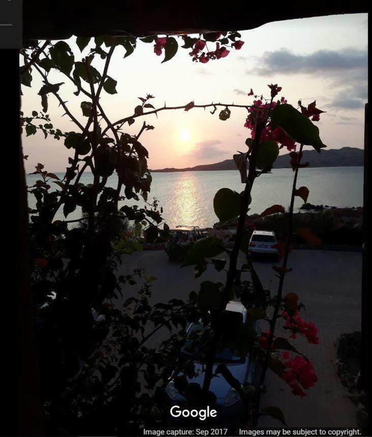 Casa Mughetto R5055 Seafront, Private Sea Access, Swimming Pool La Maddalena (Sassari) Exterior foto