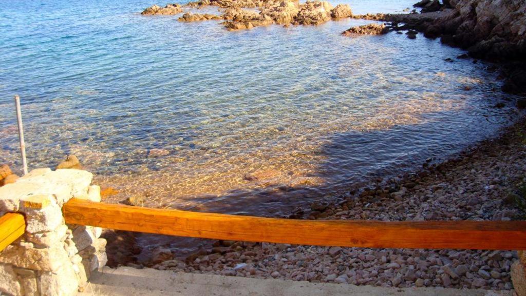 Casa Mughetto R5055 Seafront, Private Sea Access, Swimming Pool La Maddalena (Sassari) Exterior foto